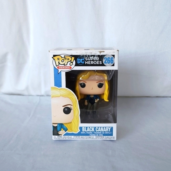 POP! Funko DC: Black Canary #266 Walgreens Exclusive - Picture 2 of 9